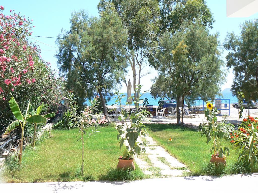 Aggeliko Apartment Гитио Стая снимка