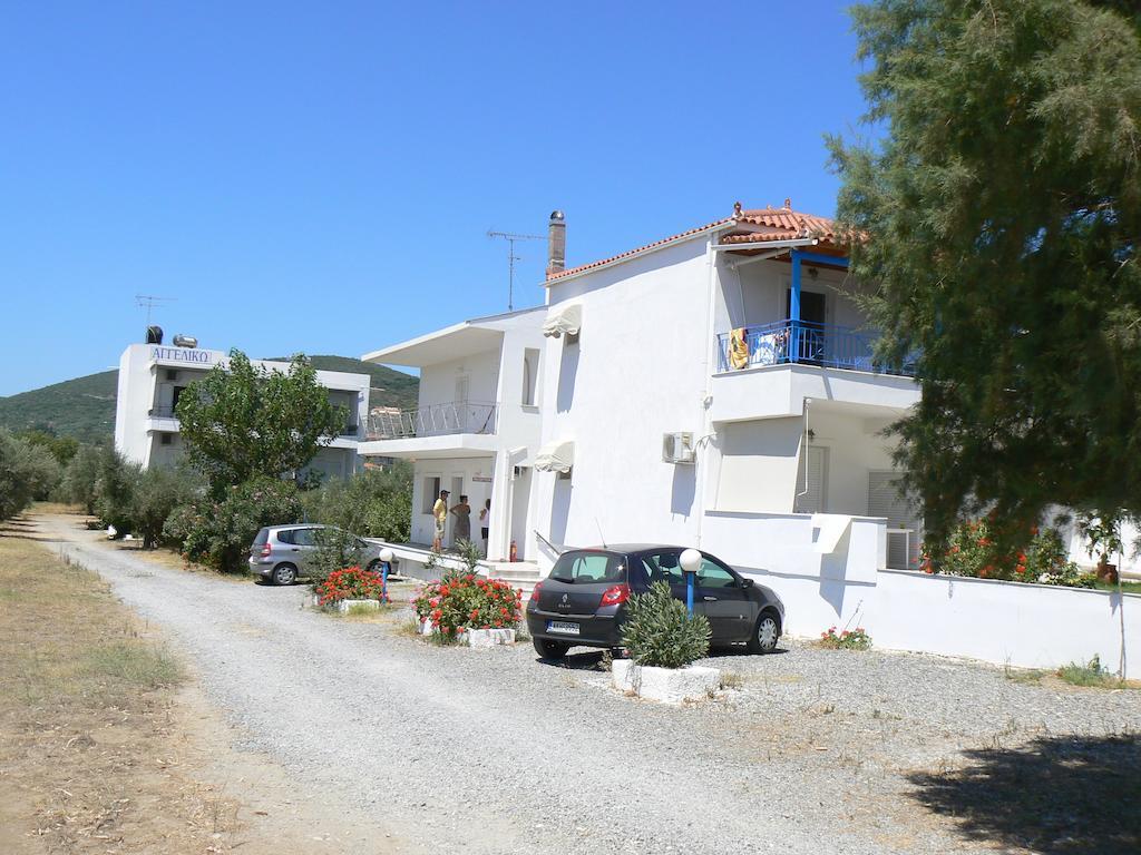 Aggeliko Apartment Гитио Екстериор снимка