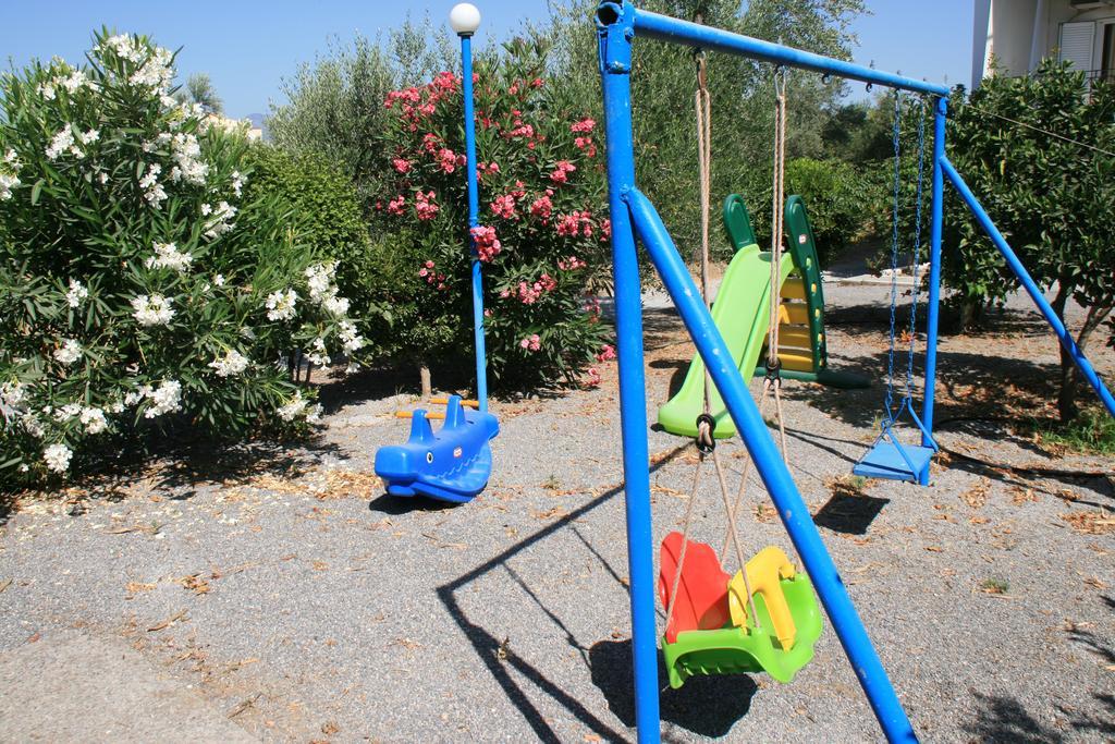 Aggeliko Apartment Гитио Екстериор снимка